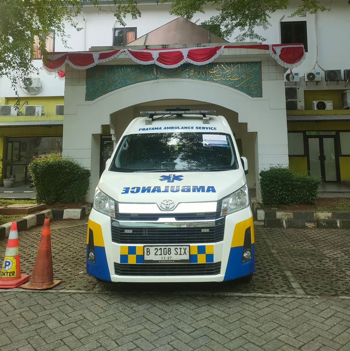 Ambulance Mini ICU